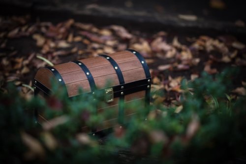 目と鼻の先の宝箱が取れない（RPGあるある）