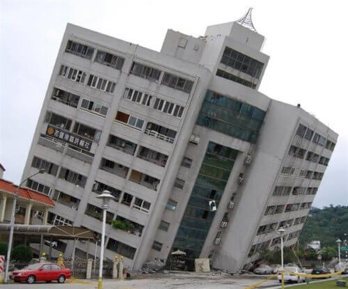 台湾東部で発生した地震