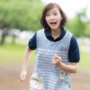 大慌てで猛ダッシュする介護士