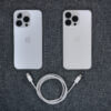iPhoneとUSB-CのLightningケーブル