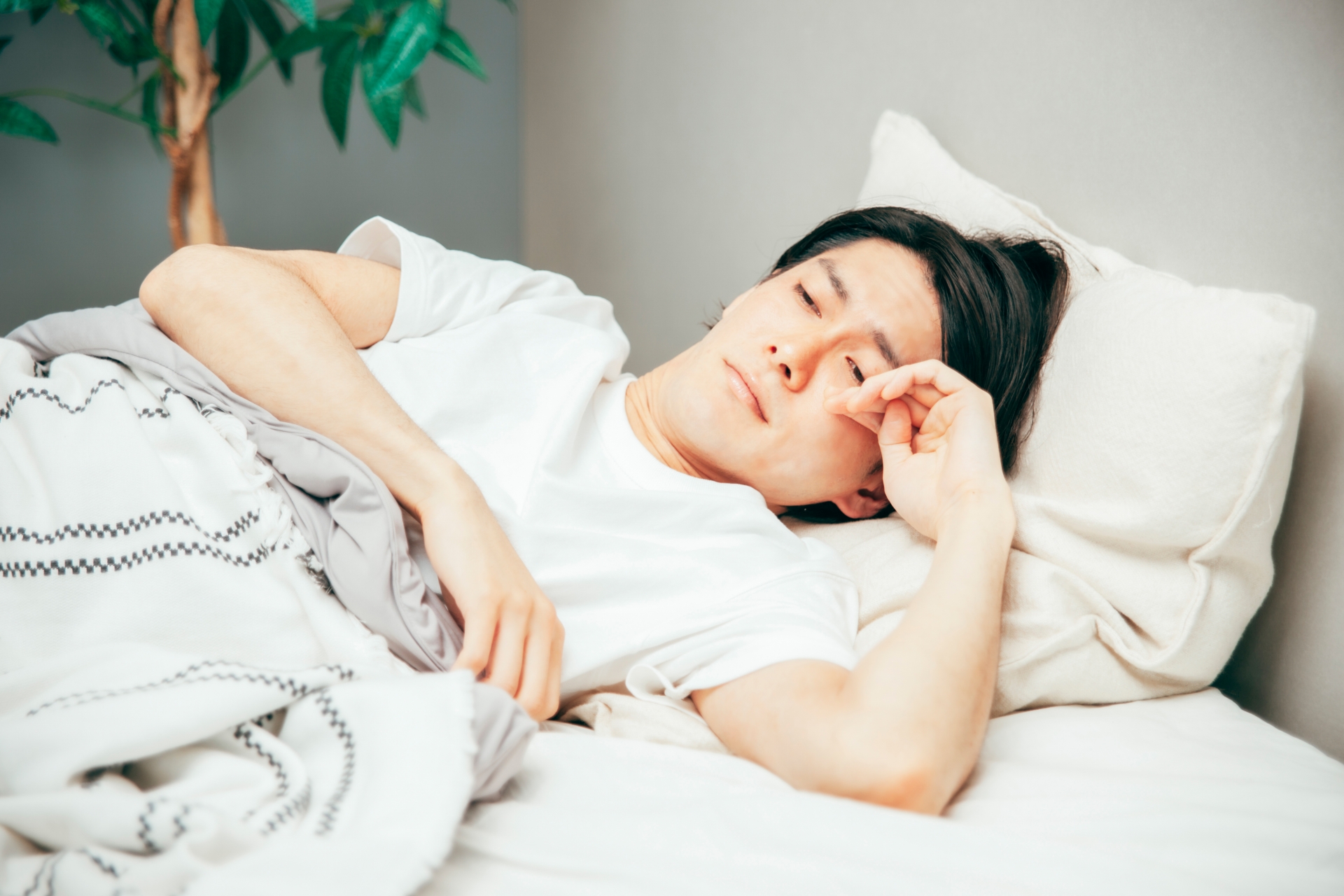睡眠中トイレに行きたくなる男性