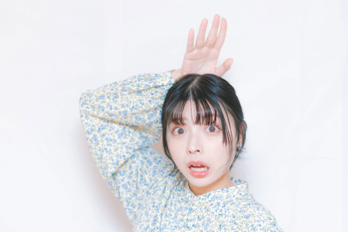 ぶったまげる嫁の驚きの表情と仰天リアクション